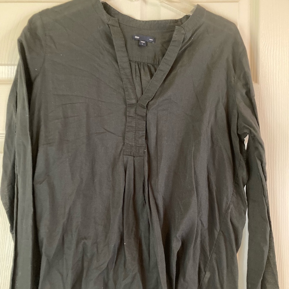 GAP Gray Tunic Style Long Sleeve Shirt